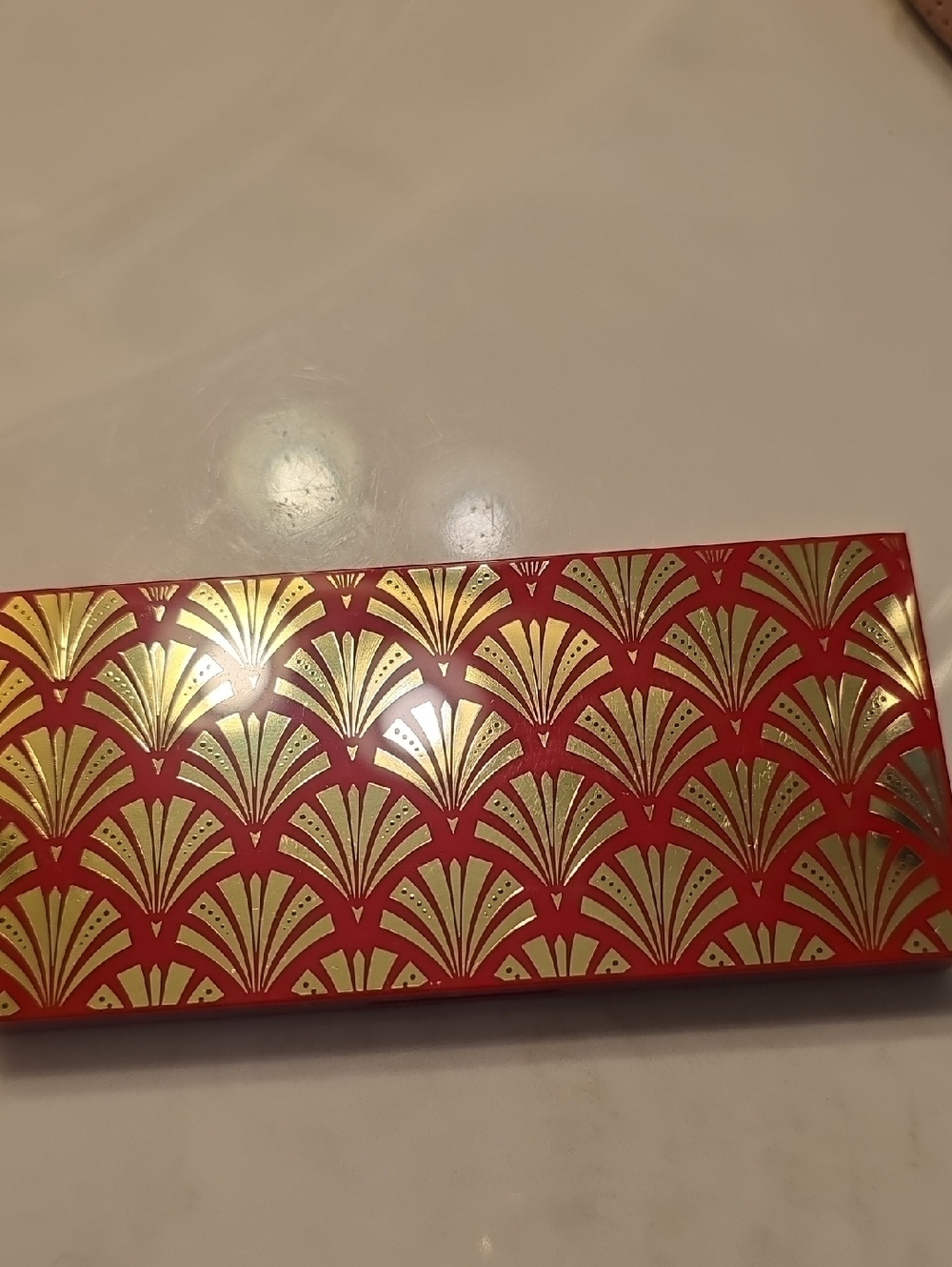 Estee Lauder Red and Gold Patterned Eyeshadow Pallette